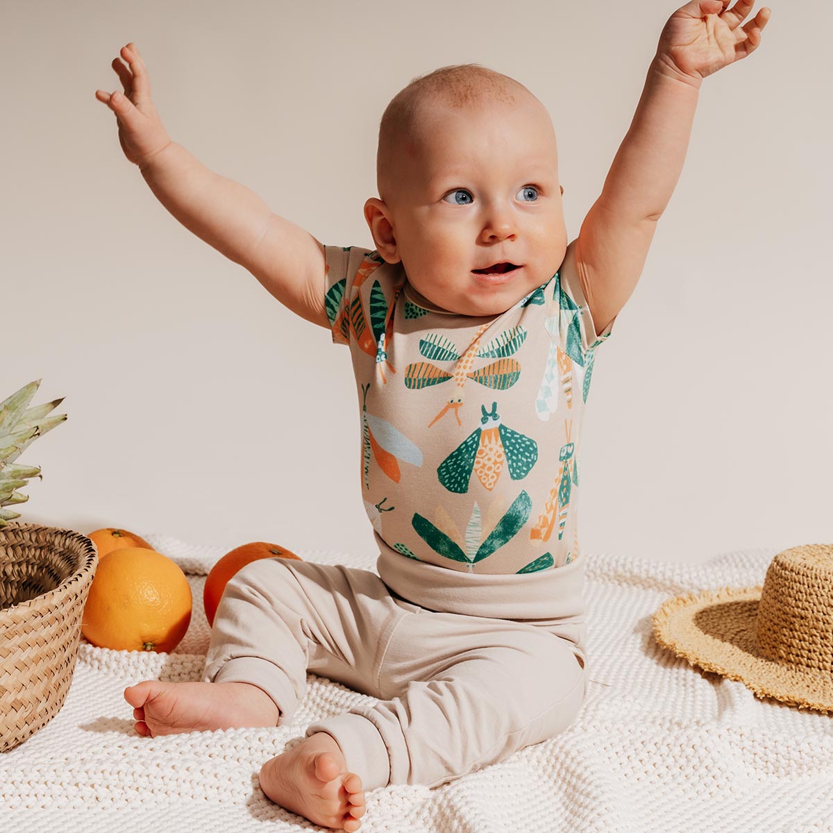 Bugs bodysuit, beige