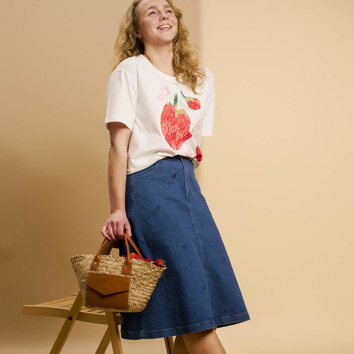 Lily t-shirt for women, Fragola, white