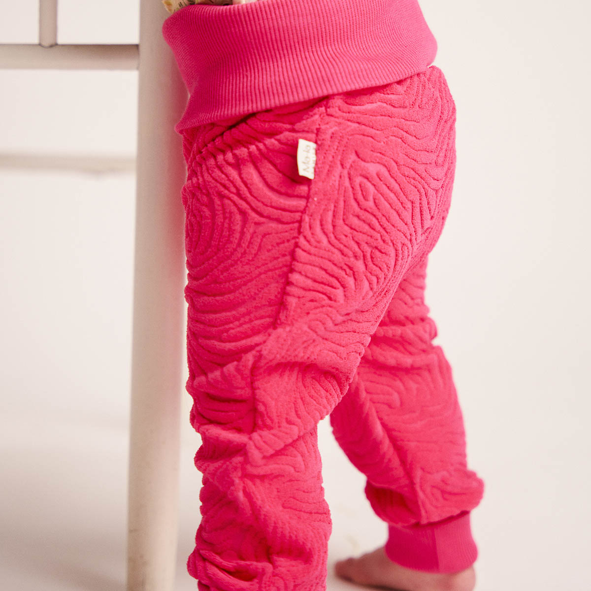 Aaro trousers, magenta