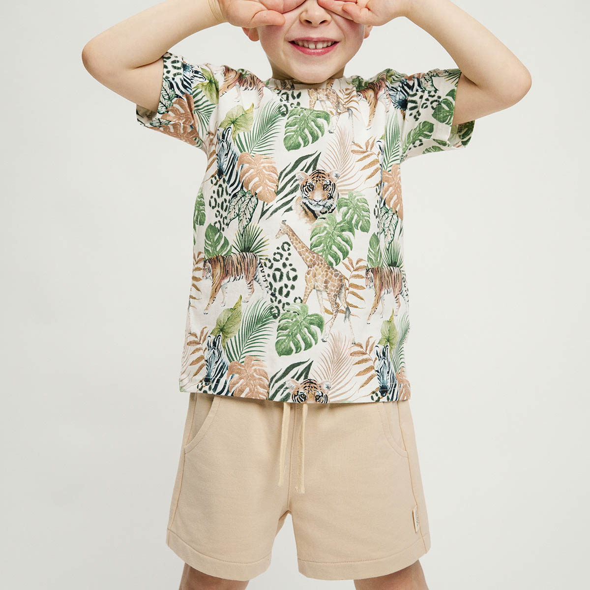 River shorts, beige