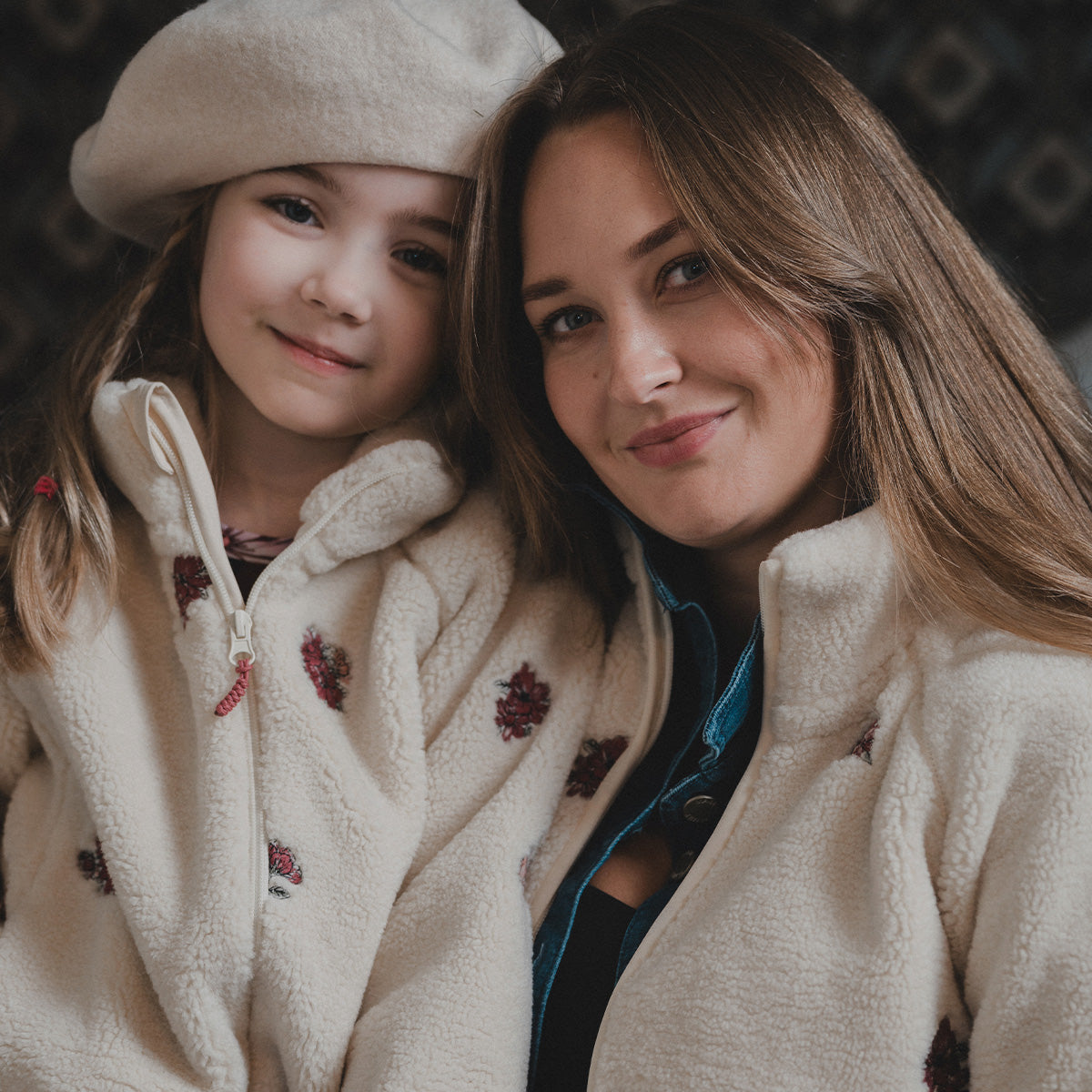 Miisa teddy jacket, Small flowers, natural white