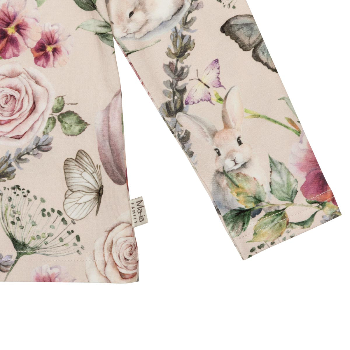 Violet shirt, beige