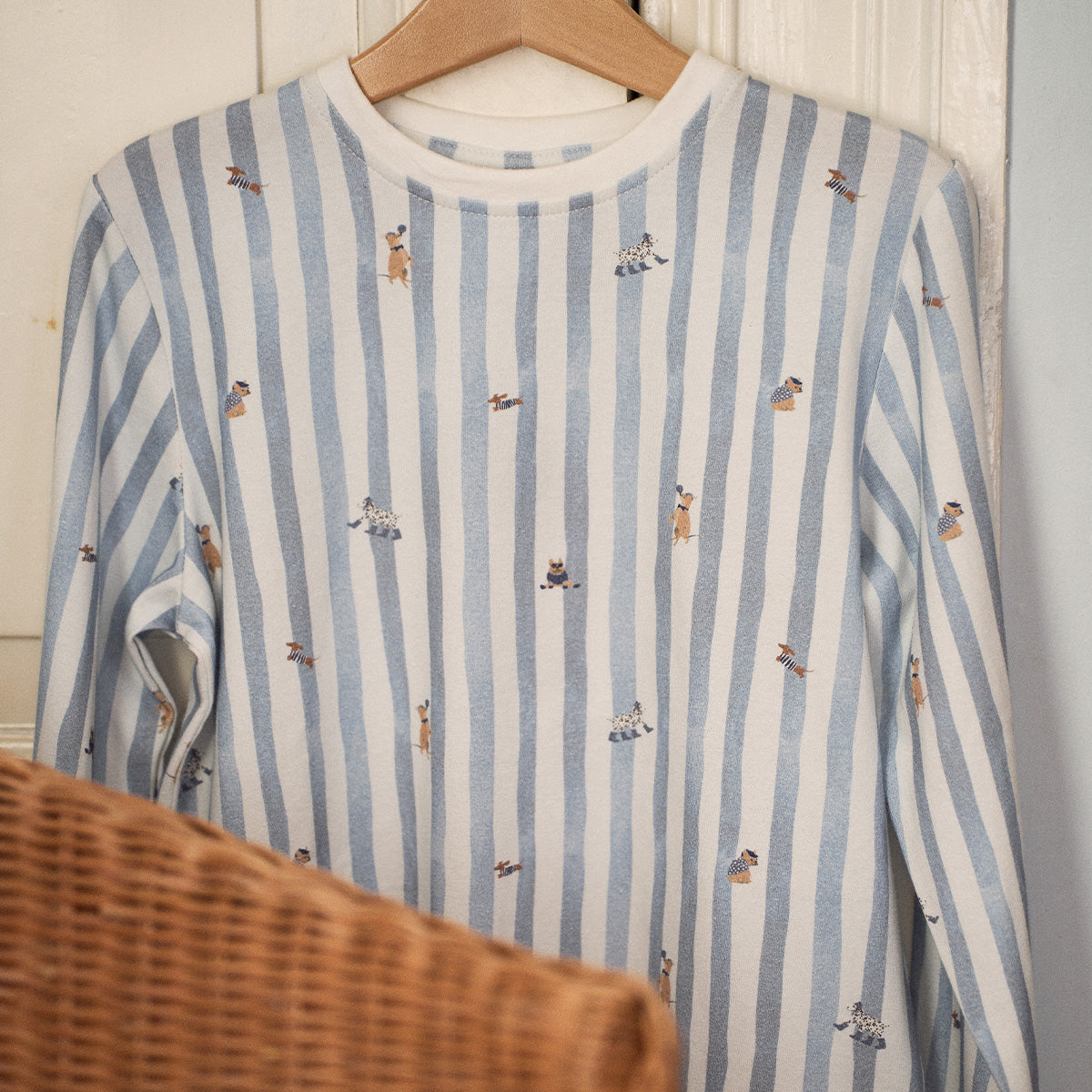 Dog stripe pyjama, light blue