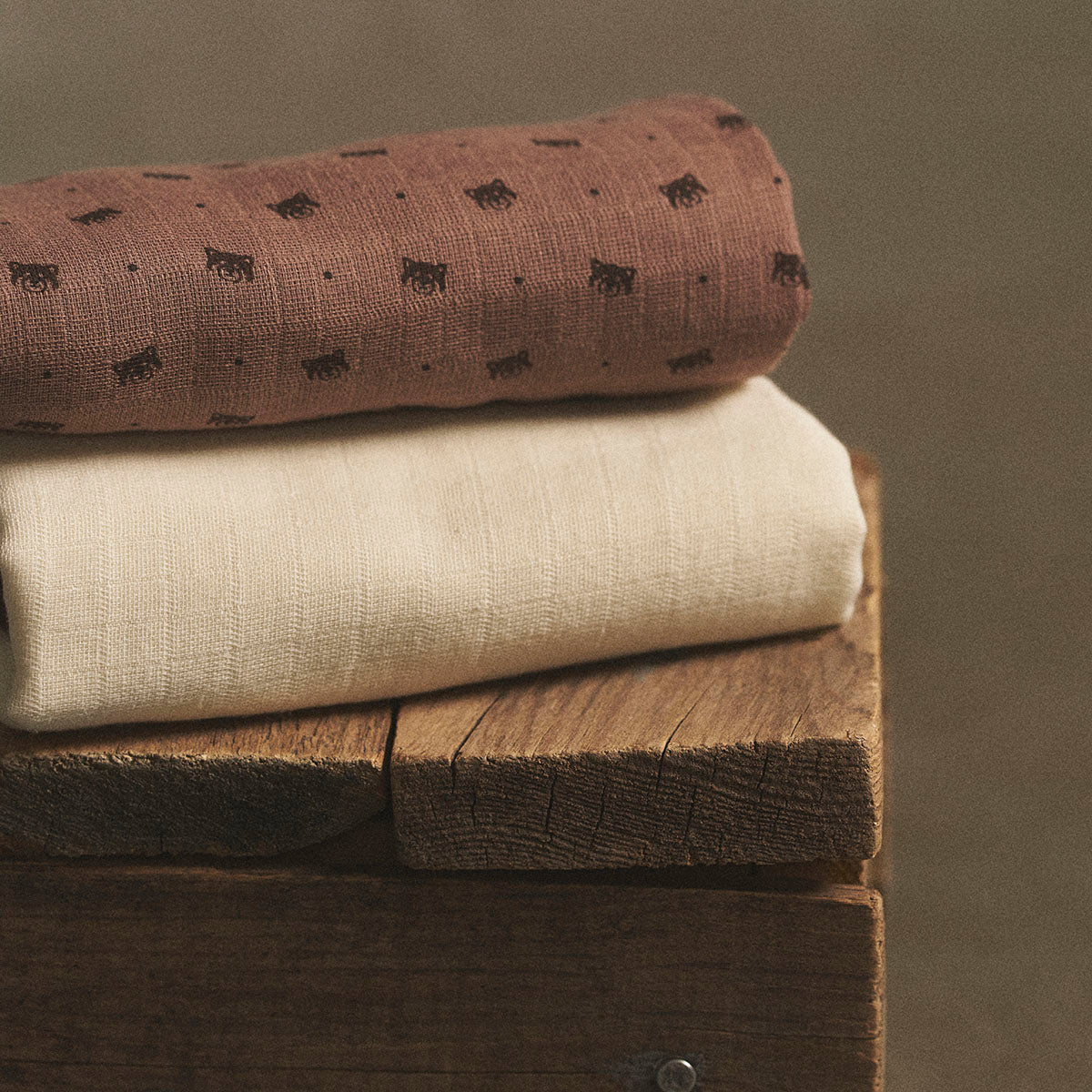 Little Panda muslin cloth, 2-pack, nougat