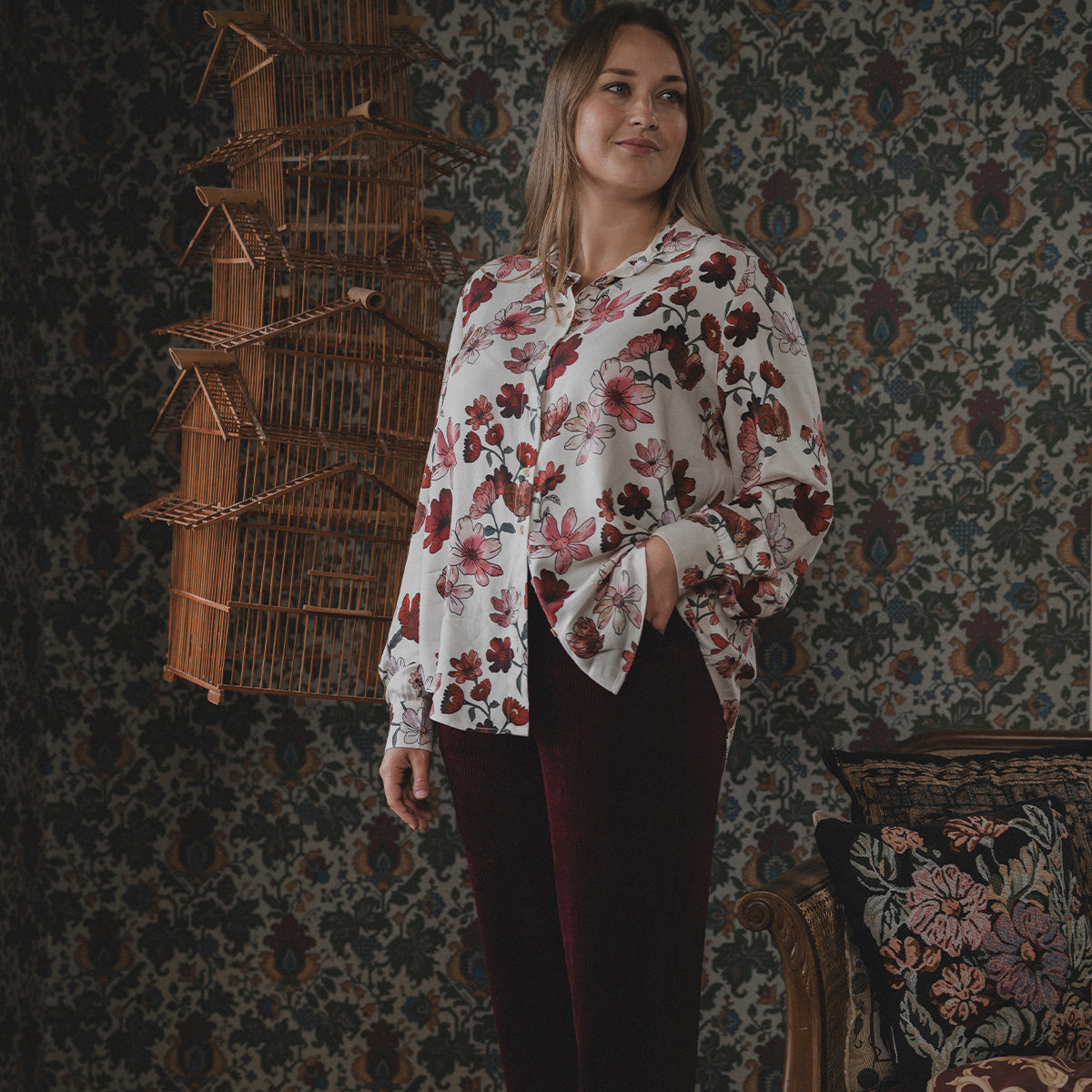 Lumina trousers for women, dark red