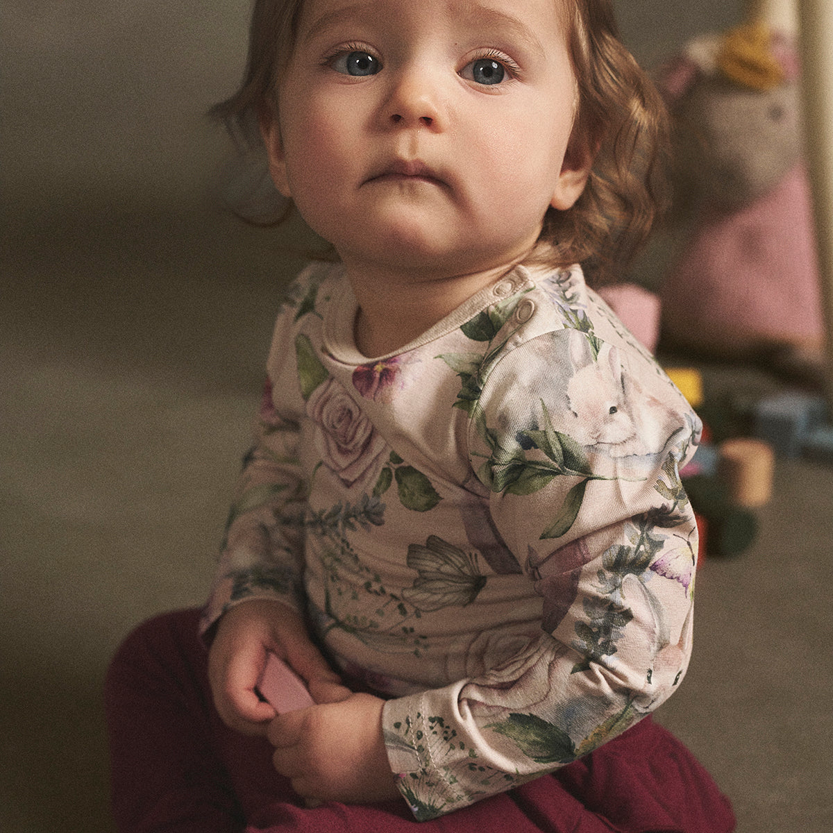 Violet bodysuit, beige